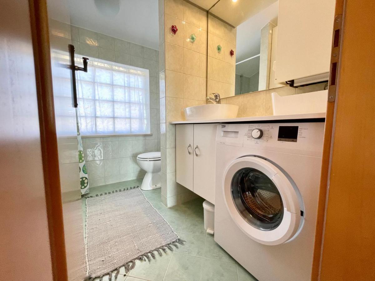 מדולין Apartments Ladonja מראה חיצוני תמונה