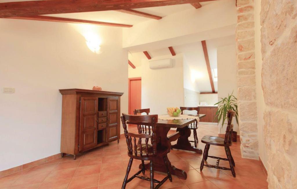 מדולין Apartments Ladonja מראה חיצוני תמונה